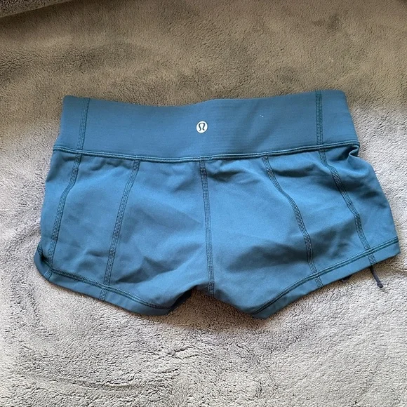 Lululemon Shorts with ties - Picture 2 of 2